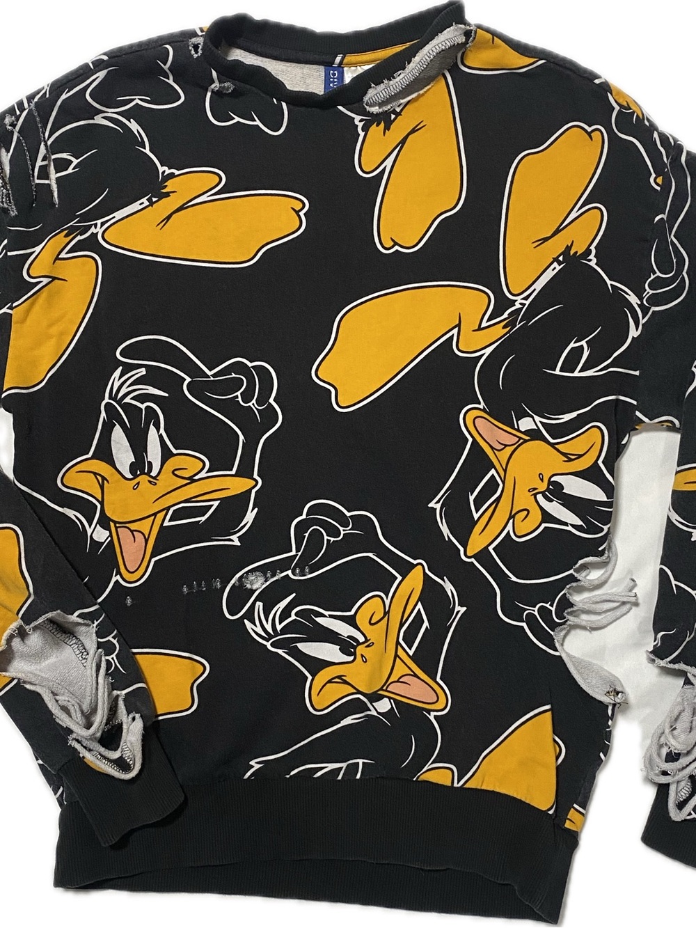Daffy Duck Graphic Pullover distressed sweatshirt - Black & Yellow